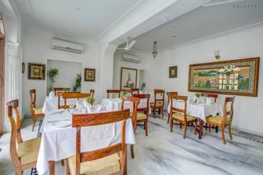 Talabgaon Castle Heritage Resort