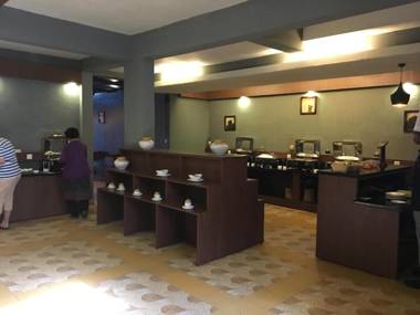 The Mountain Courtyard Thekkady