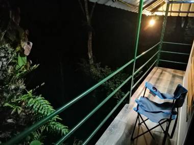 Noah's Nest Tree House