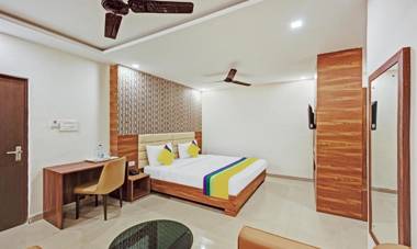 Treebo Trip Nilay Inn Patia