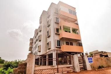 OYO 70719 Sri Bidya Residency