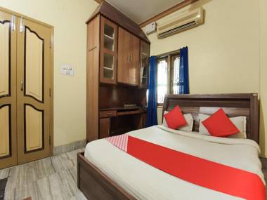 OYO Flagship 75298 Moonlight Guest House 3