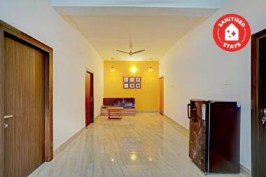 OYO 81627 Luxury Stay near Cosmopolis