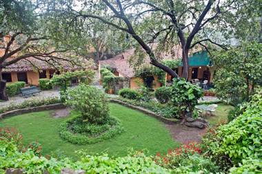 WelcomHeritage Connaught House