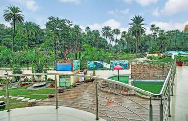 Hotel Sunset Inn Mount Abu With Swimming Pool