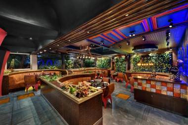 Chacha Inn The Garden Retreat