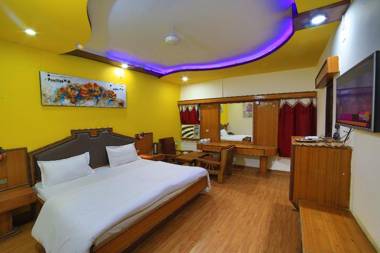 Hotel Mamta Palace 500 meters from nakki lake