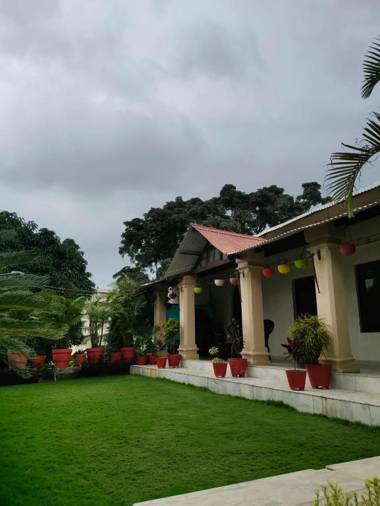 Rose Cottage - A Heritage Retreat