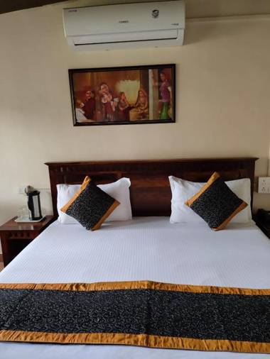 Rose Cottage - A Heritage Retreat