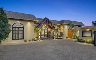 Casawood Resort Mount Abu Road