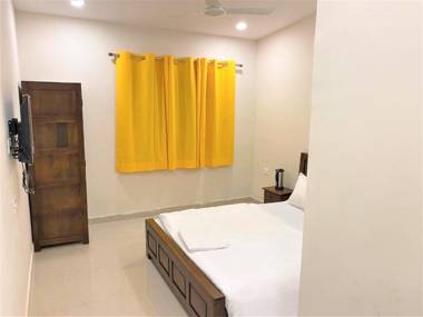 SHIKHAR BUNGLOW - A Stunning Valley View Bungalow in Mount Abu