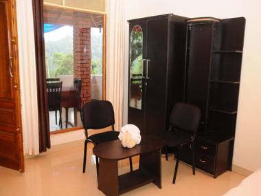 La Flora Jungle Hill Resort - Coorg