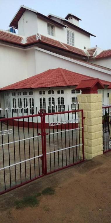 Rajathagiri homestay