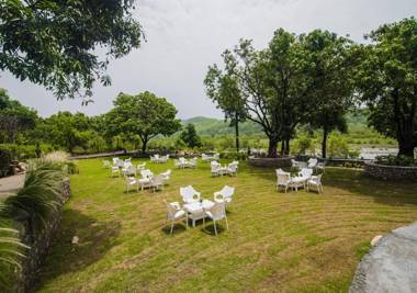 La Perle River Resorts