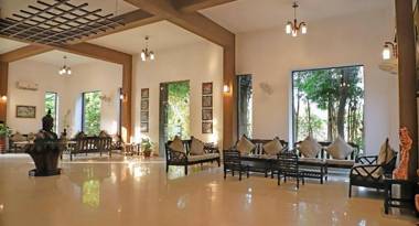 Corbett Tusker Trail Hotel