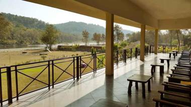 Pratiksha River Retreat