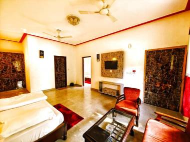 Corbett Holiday Forest Resort