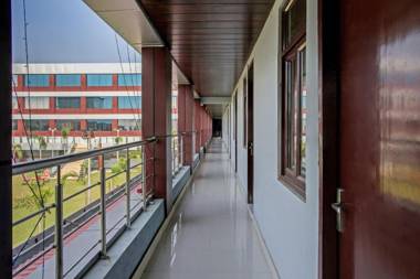 OYO 62241 Swastik Garden