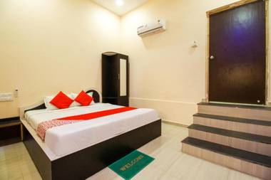 OYO 70694 Hotel Green Park Resort