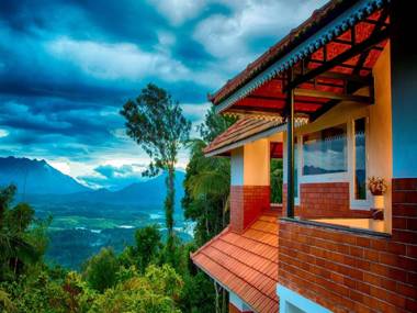 Mount Xanadu Resorts