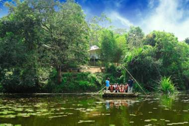 Karlad Lake View Resort