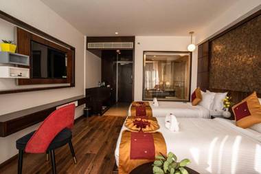 Saugandhika West Gate