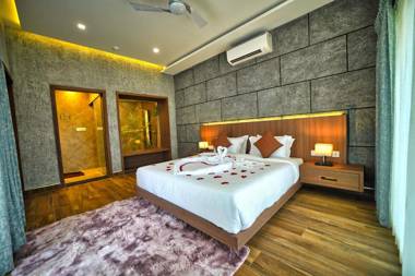 Jungle Bay Resorts & Spa