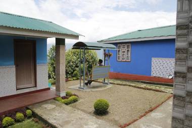 Vamoose Orchid Villa Homestay