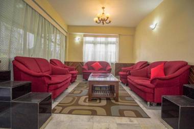 Goroomgo Tara Palace Pelling