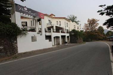 The Pine Crest Resort Bhimtal