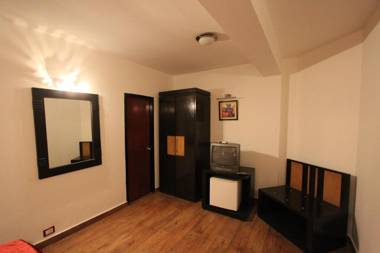 The Pine Crest Resort Bhimtal