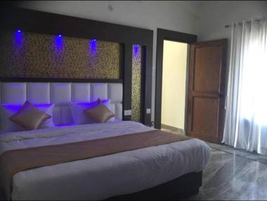 Goroomgo Kavyansh Villa Bhimtal 