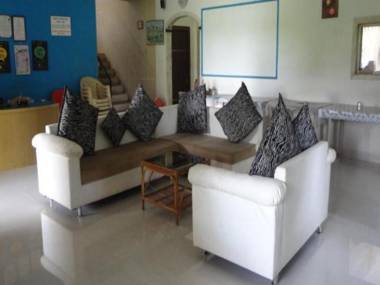 Ghanvatkar Bunglow Resort