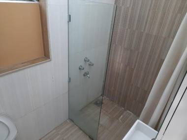 Luxury 4BHK villa 2 mins walk to beach