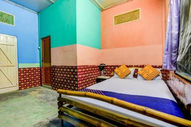 OYO Flagship 66625 The Heritage House