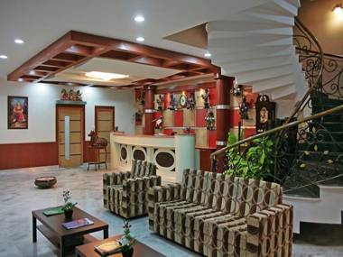 Hotel Kumararraja Palace