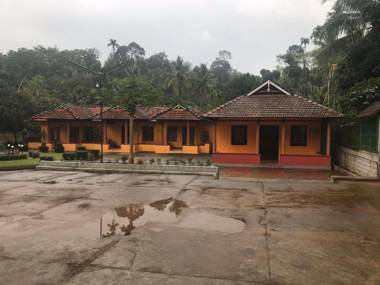 Kandara -Sherlock Retreat