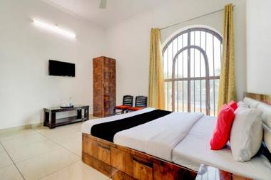 CAPITAL O74564 The Grand Plaza Hotel