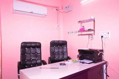 OYO 91963 Dev Hotel And Restaurant