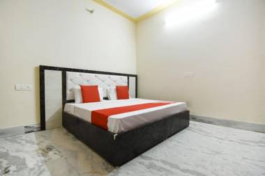 OYO 48981 Hotel HC Residency