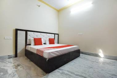 OYO 48981 Hotel HC Residency
