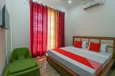 OYO 72644 Castle Mohali