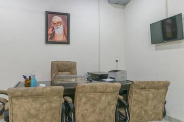 OYO 72644 Castle Mohali