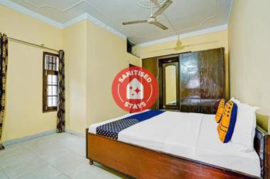 SPOT ON 80185 Samrat Guest House