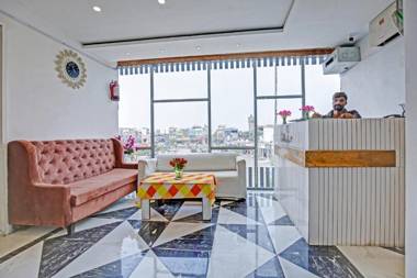 Collection O 91145 The Dreams Hotel & Banquet