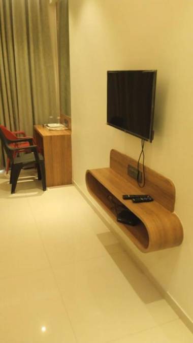 VISHRAM EXECUTIVE ROOMS