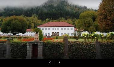 The Lalit Grand Palace Srinagar Hotel