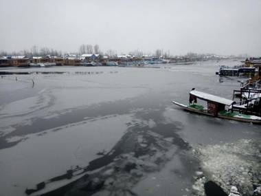 Young Shahzada Group of Houseboats