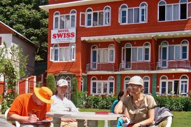 Swiss Hotel Kashmir