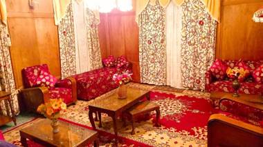 Persian Group of Houseboats